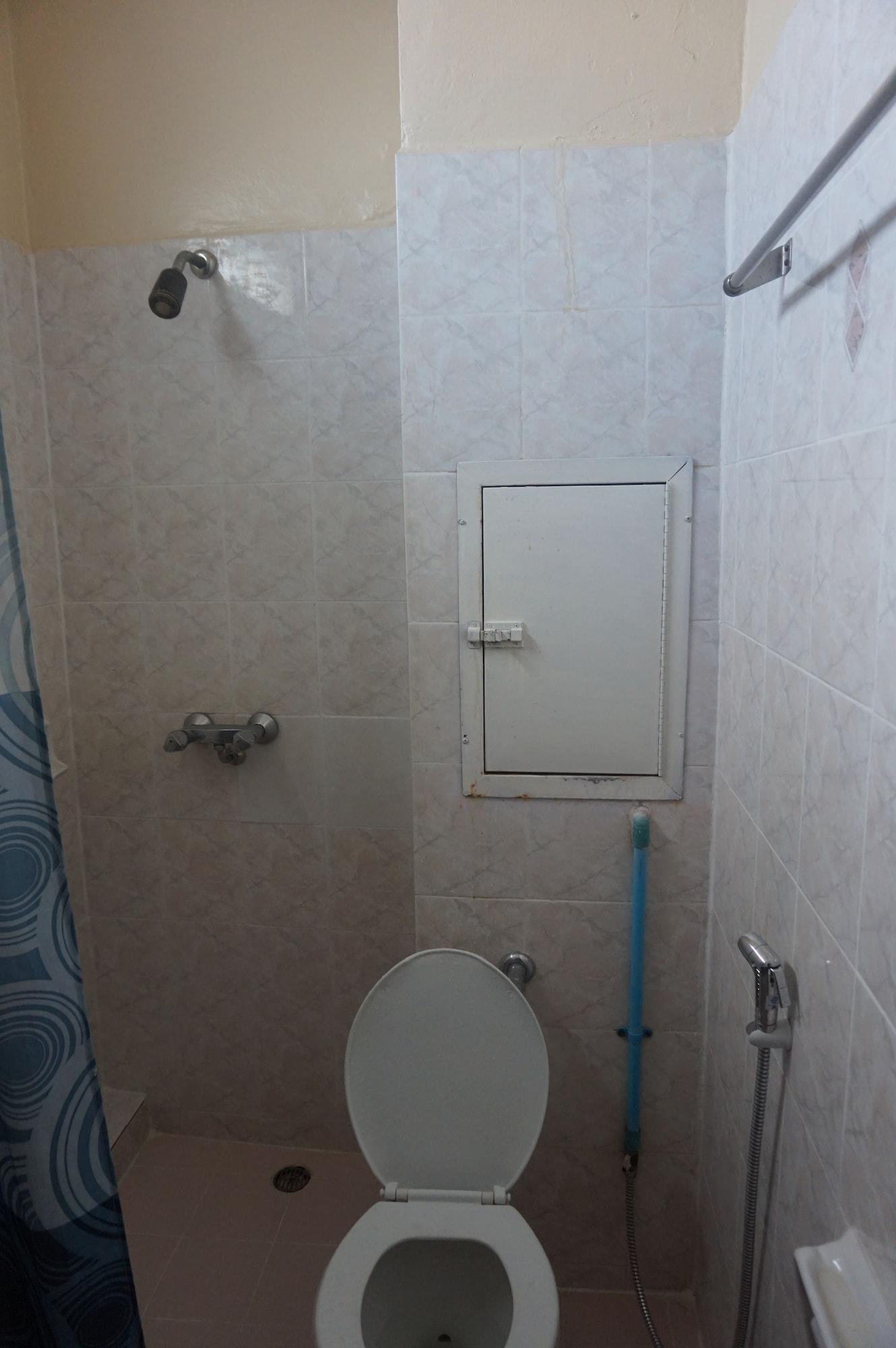 Metro Residence Сурин Екстериор снимка