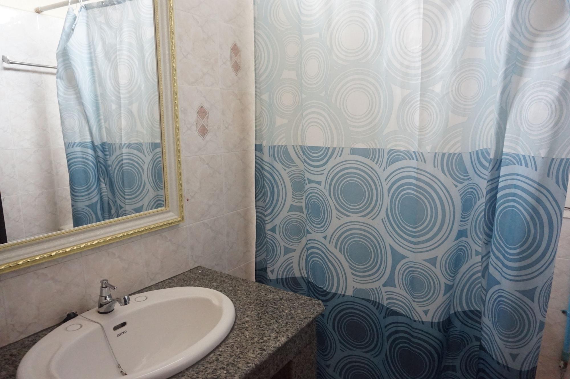 Metro Residence Сурин Екстериор снимка