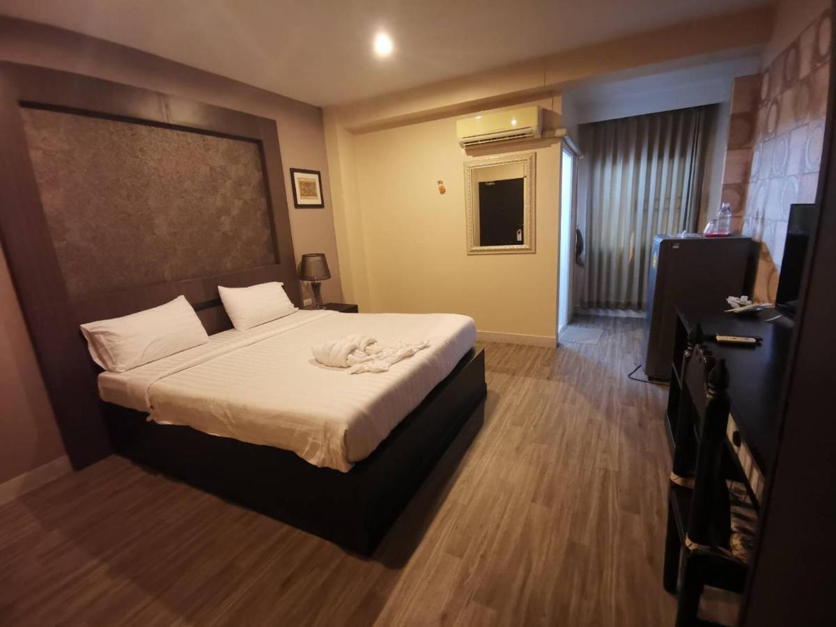 Metro Residence Сурин Екстериор снимка