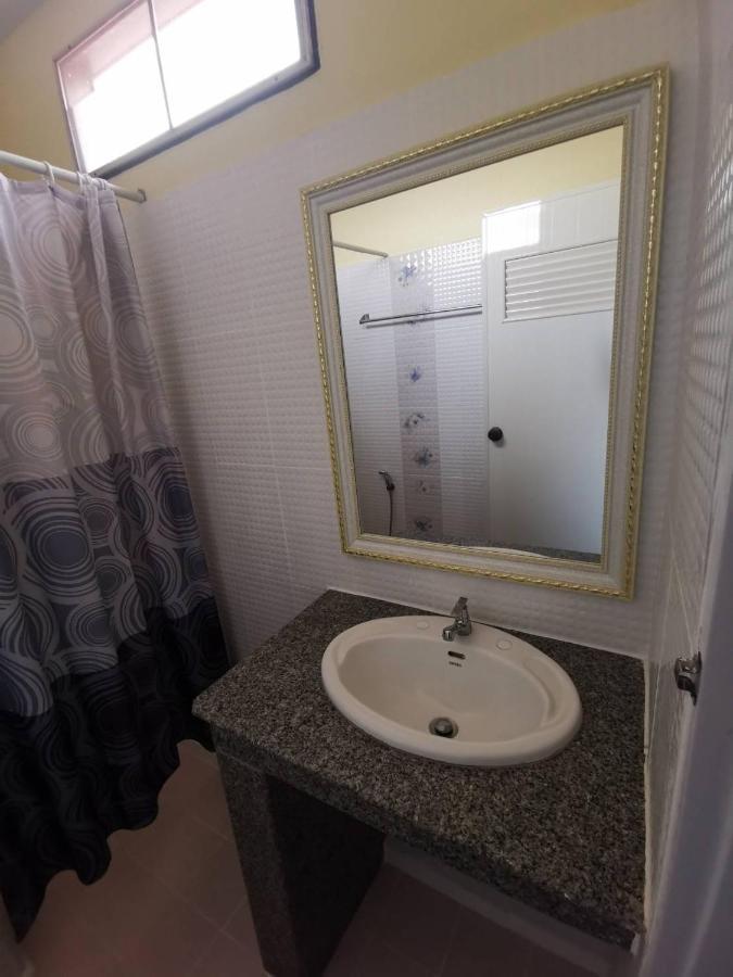Metro Residence Сурин Екстериор снимка