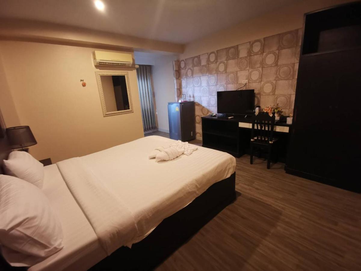Metro Residence Сурин Екстериор снимка