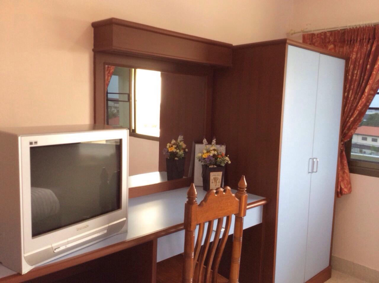 Metro Residence Сурин Екстериор снимка